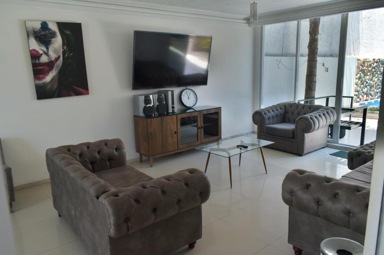 אפרטהוטל לאון 6 Venator House Boutique מראה חיצוני תמונה